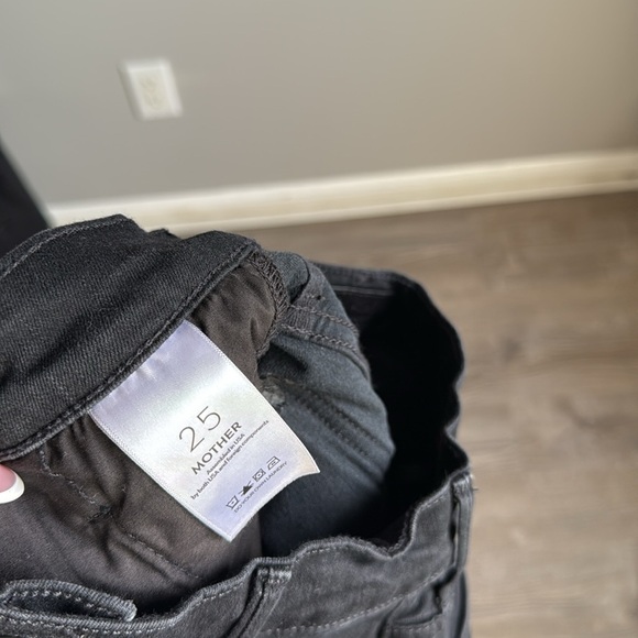 MOTHER The Rambler High Rise Cargo Ankle Jeans in Not Guilty - Picture 10 of 13